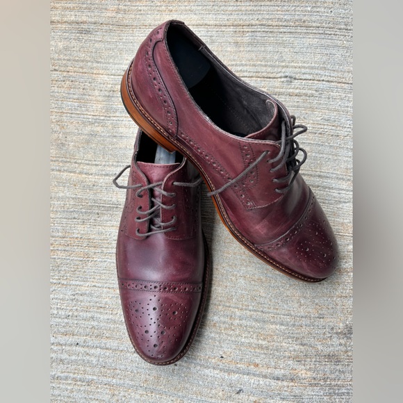 Joseph Abboud Cordovan Oxford Shoes Classic Leather Design